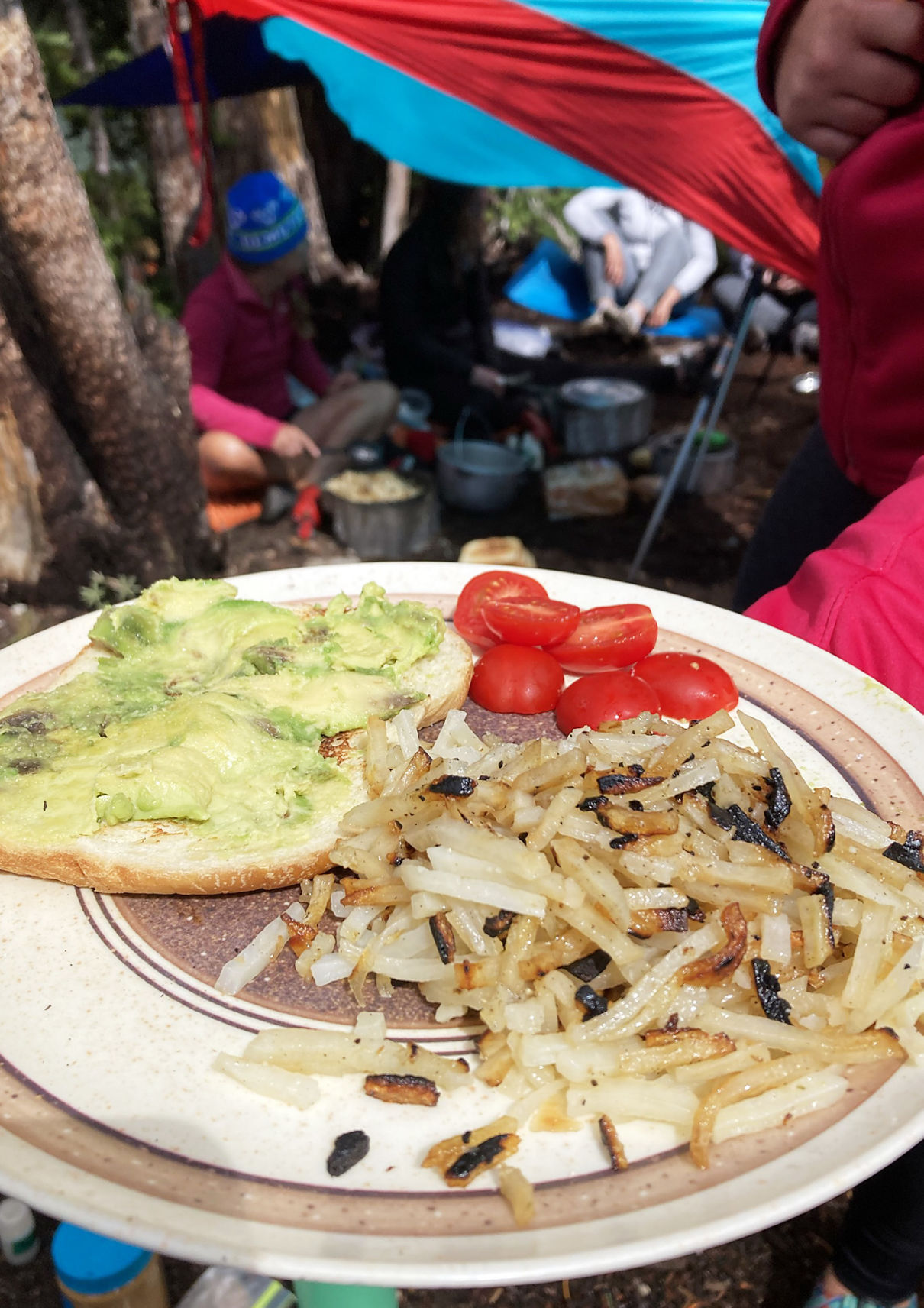First-time backpackers learn, thrive together